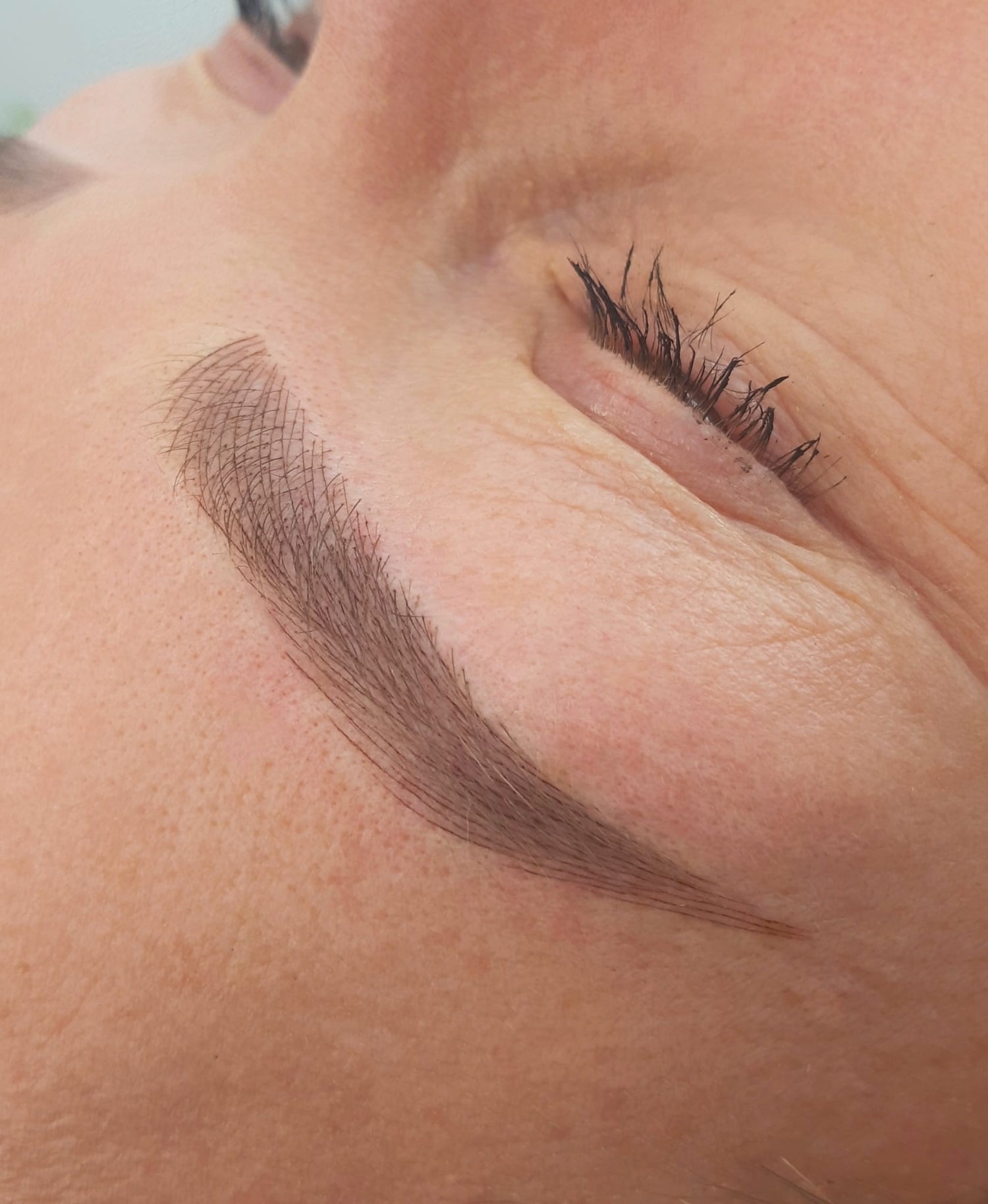 Microblading Line Pigmente Augenbrauen