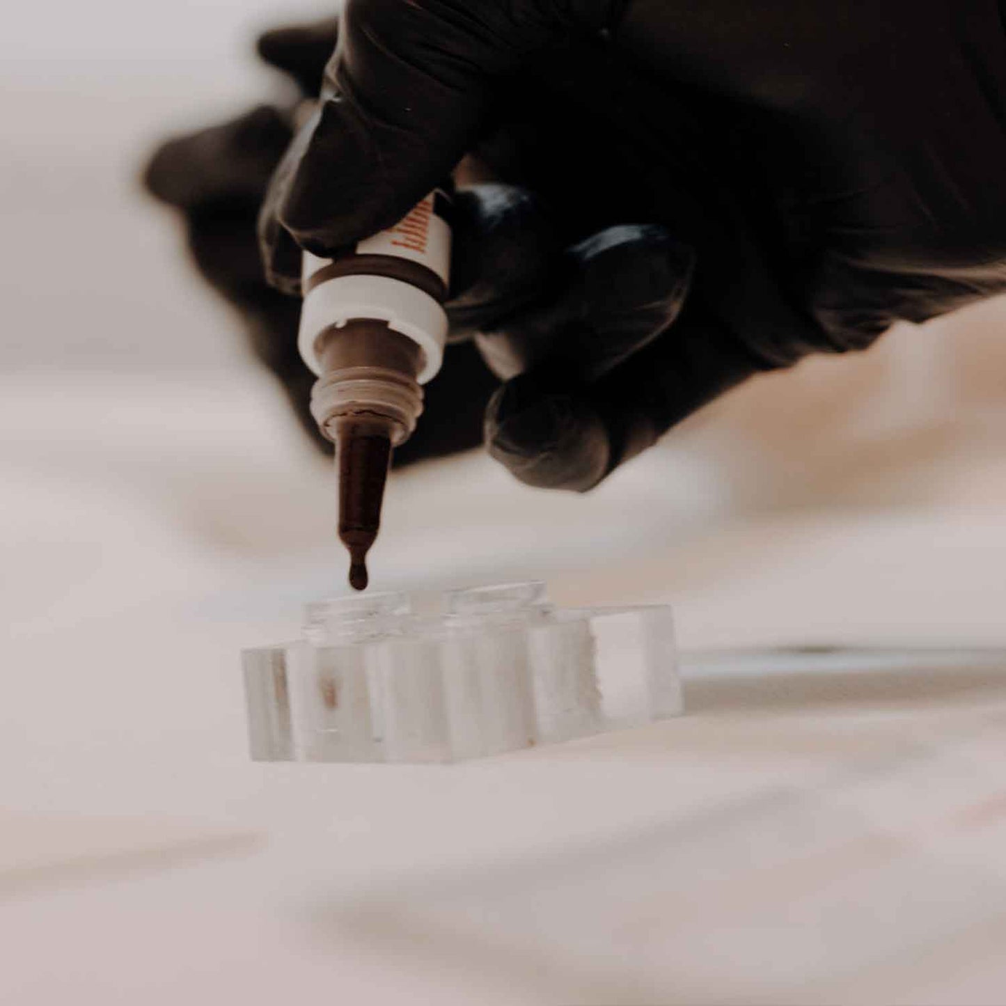 Permanent Make-up – 3-NADEL-MASCHINELLE PIGMENTIERUNG